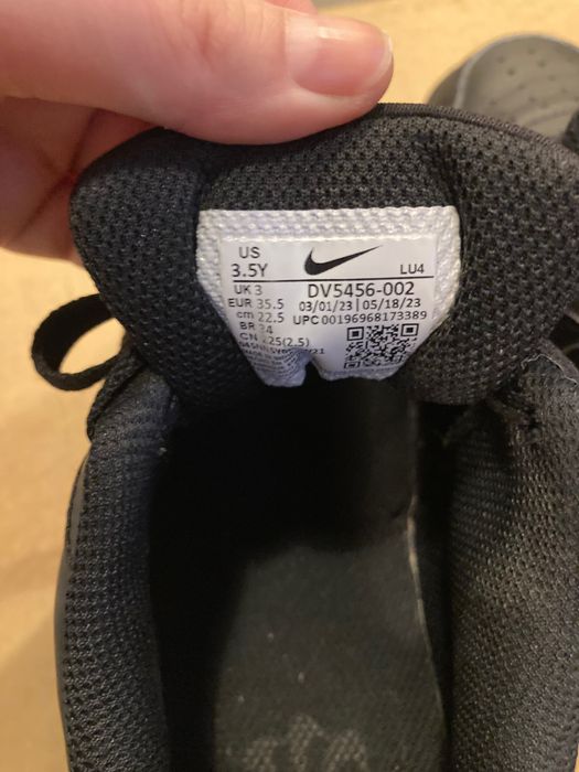 Buty czarne Nike dla chłopca