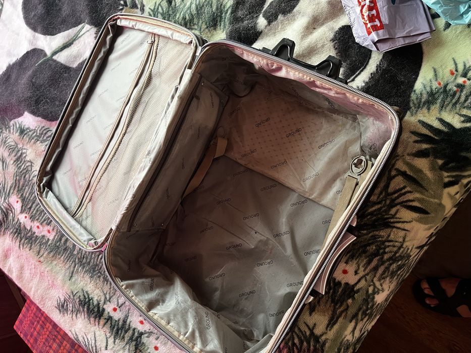 Чемодан для поездок 55х40х25