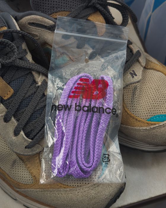New Balance 2002R Incense / Heliotrope