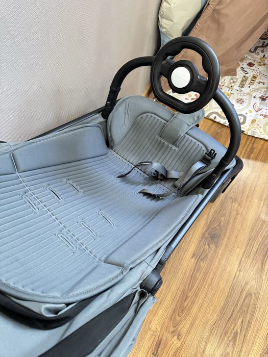 Прогулянковий візок Easywalker rockey M з аксесуарами