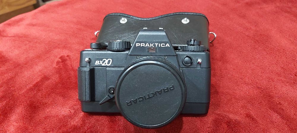 Máquina Praktica BX20 analógica
