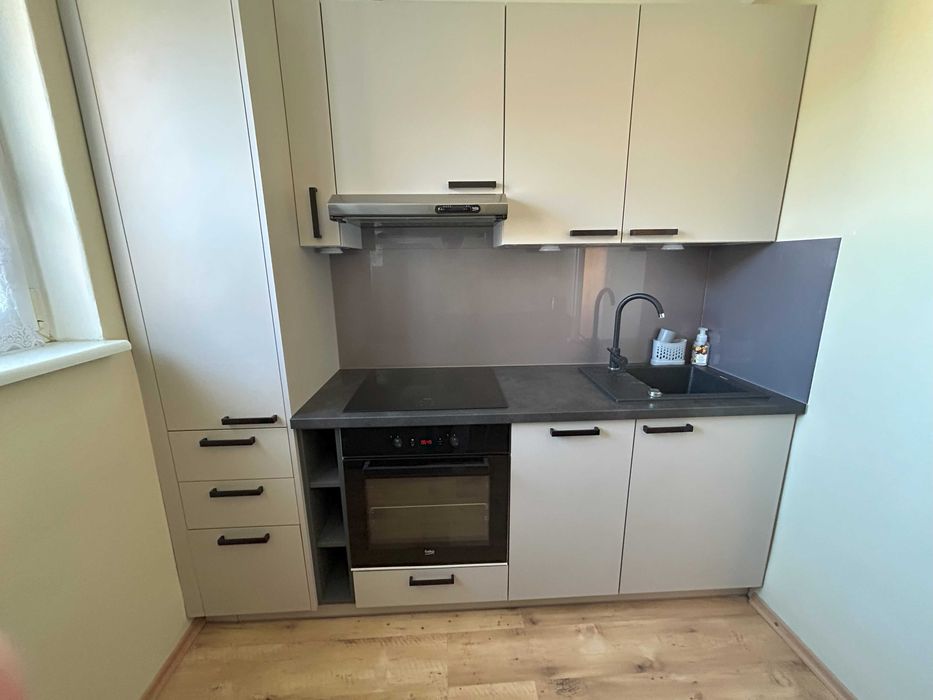 Do wynajęcia mieszkanie 29,90 m2 w Sulęcinie na Placu Mickiewicza.