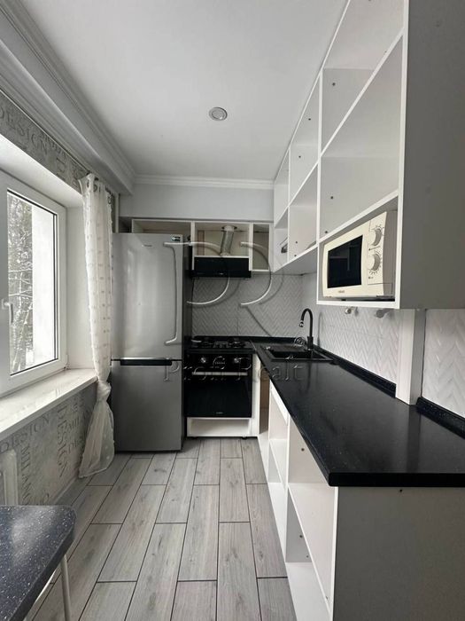 Продаж 2 кімн. квартири за адресою І. Виговського 12а