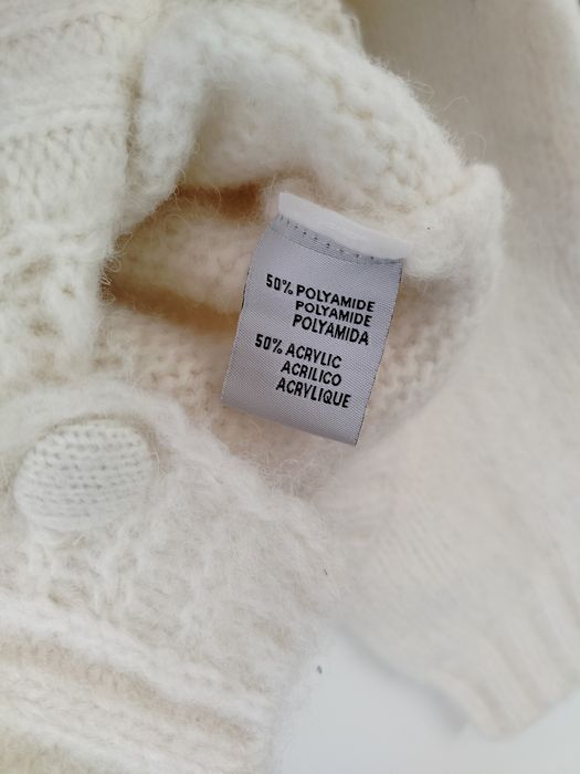 Sweter guziki kremowy uni