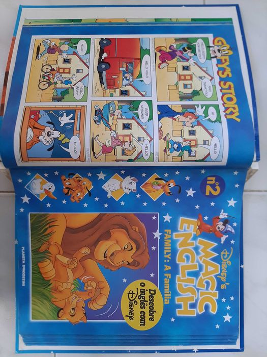 Livros e cassetes - Disney's Magic English