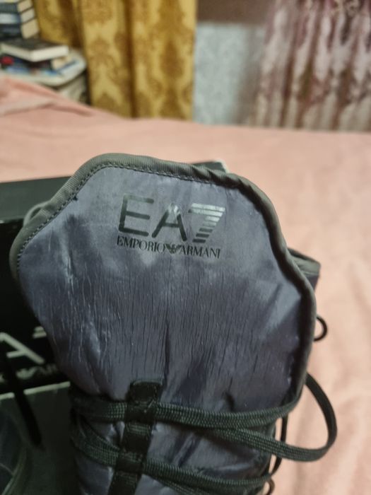 EMPORIO  ARMANI  EA7  термочоботи  розмір 45, 29см