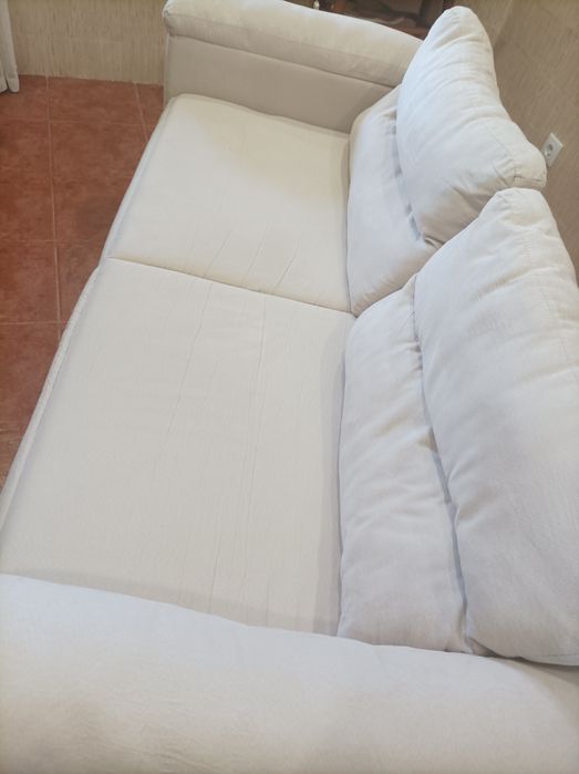 Sofá de 2 lugares como Novo