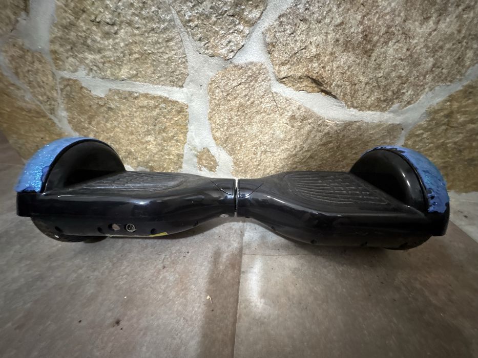 Hoverboard da UrbanGlide em bom estado preto