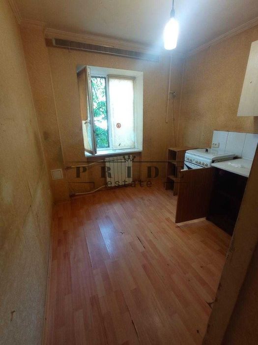 Продаж  1-кімнатної Соцмістечко / вул. Будівельників/ метро Дарниця