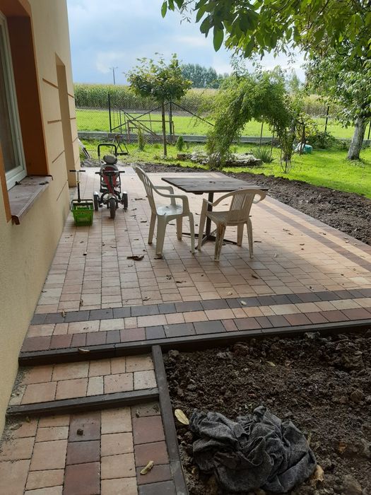 Układanie kostki brukowej kostka brukowa brukarstwo