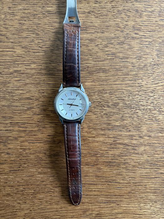 Zegarek Adriatica 1072.888.1