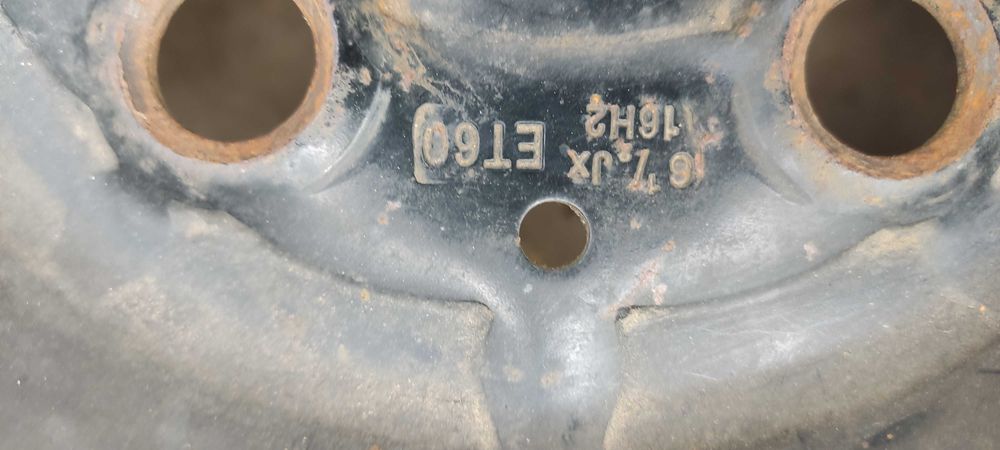 Обміняю колесо 225/55 R16 на 285/70 R16