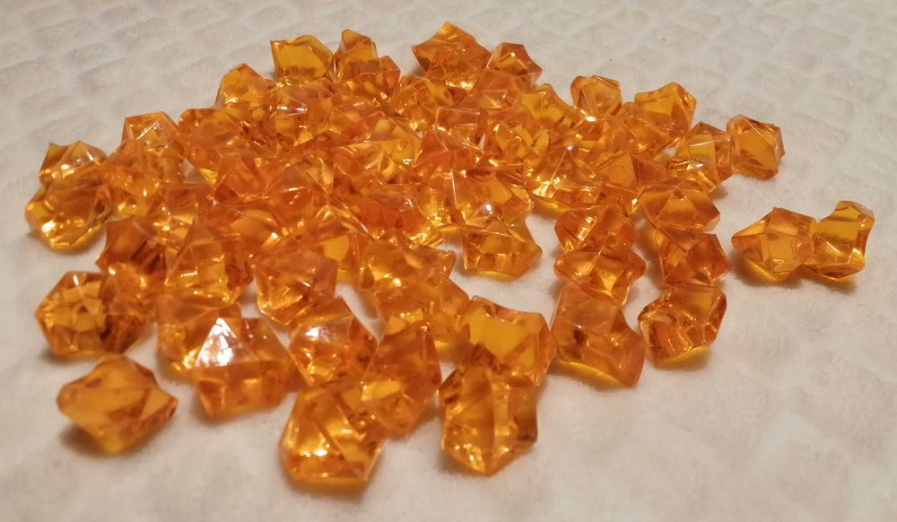 Pomarańczowe ozdobne dekoracyjne kryształki 2,5cm (64szt.) (Kreatywne)