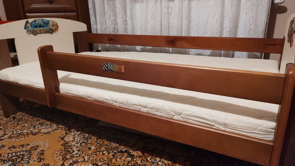 Łóżko 160*80 z materacem