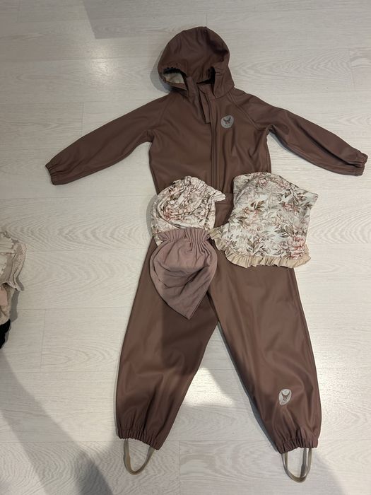 Mega paka 104 jak nowe 32 sztuki ubranek