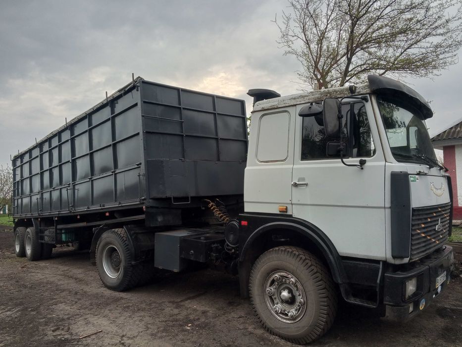 МАЗ 54329 із напівпричепом ОДАЗ 9370