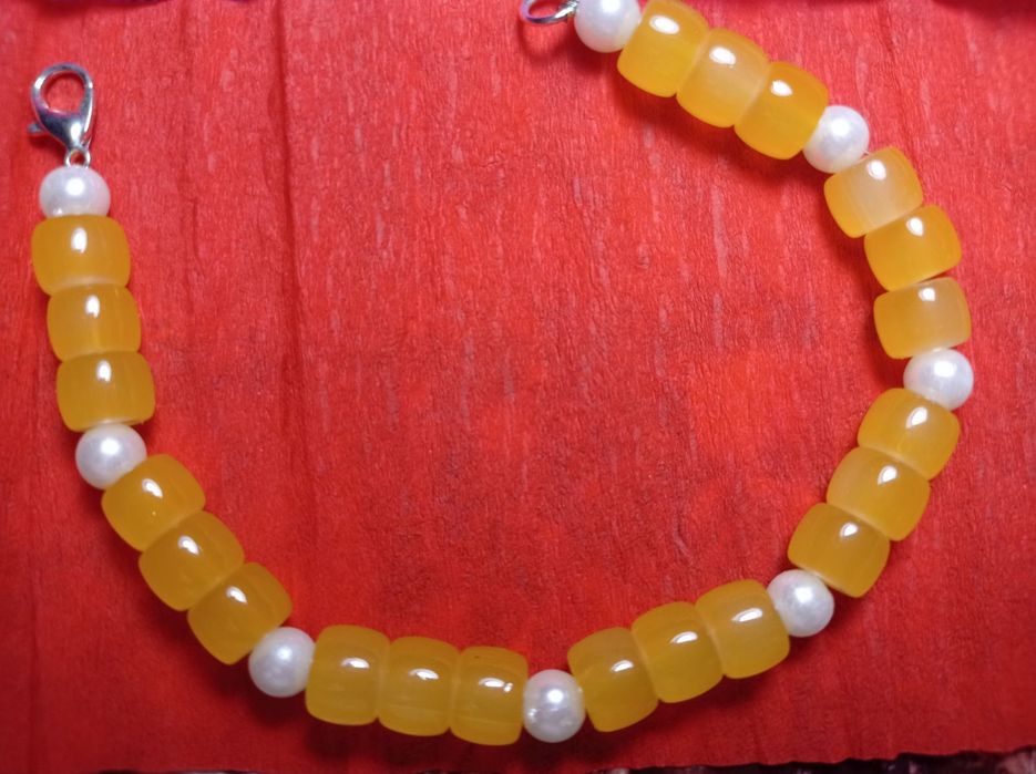 Прикраси ручної роботи браслети, сережки, брелоки