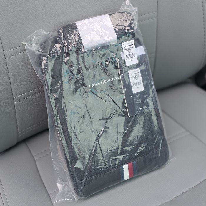 Чоловіча сумочка TOMMY HILFIGER
