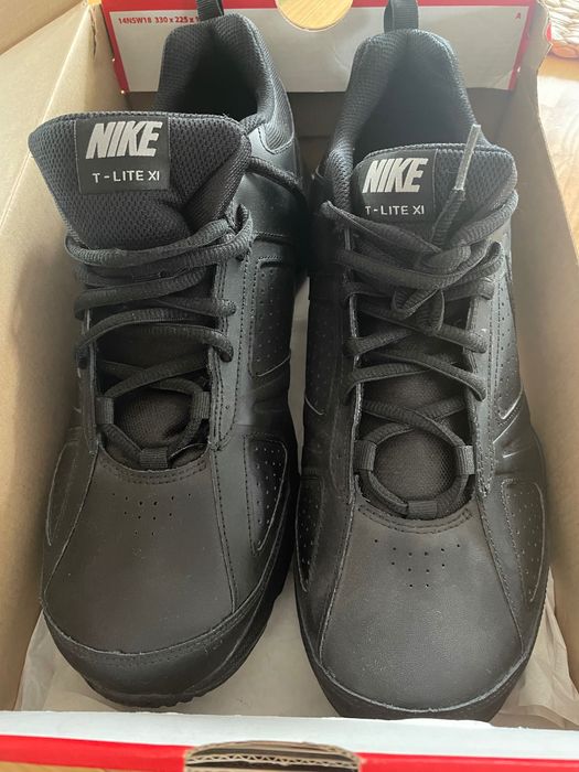 Witam, sprzedam buty NIKE