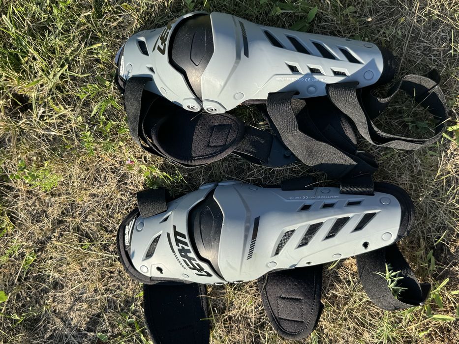 Наколінники Leatt Knee & Shin Guard Dual Axis, S/M, Forge