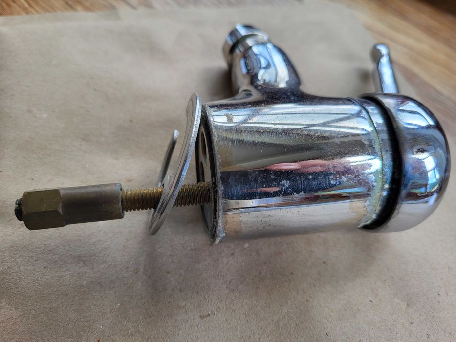 Bateria bidetowa - 30,-