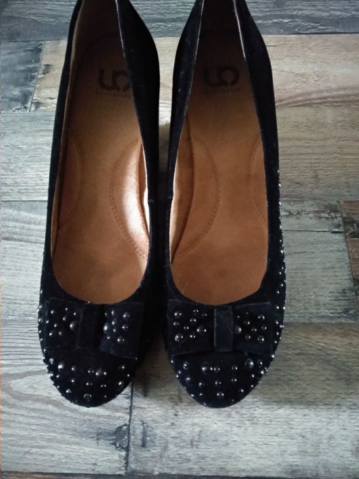 Туфли НОВЫЕ 38 размер!