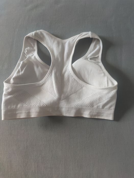 Tops de treino desportivos