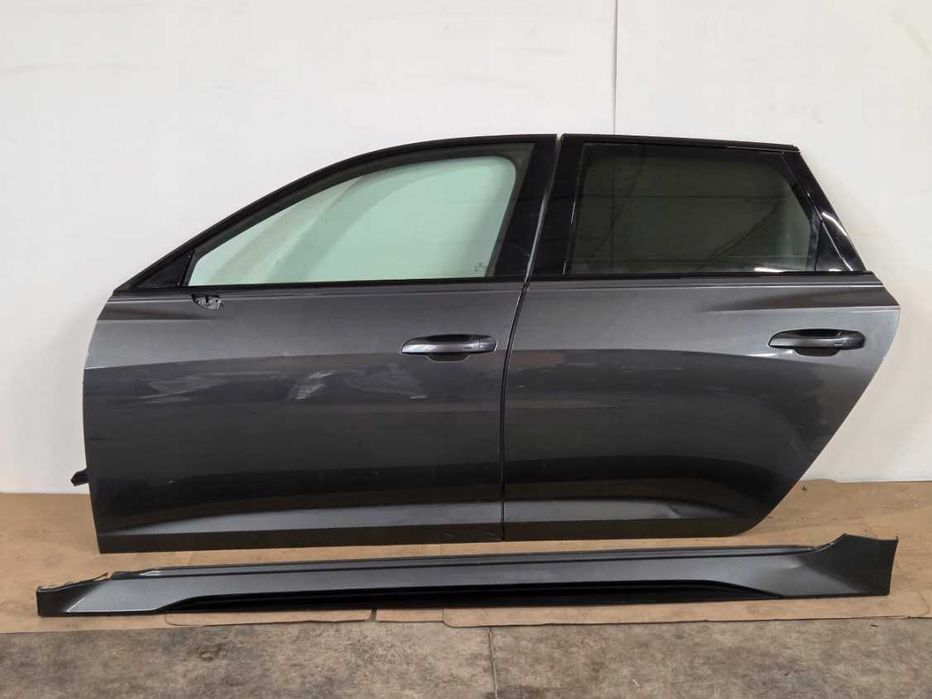 Двері Audi A6 C8 седан уніерсал шрот разборка ауди