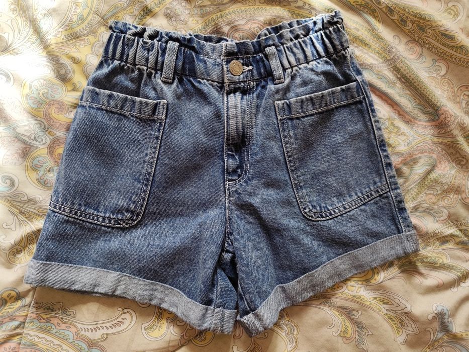 Джинсовые шорты для девочки р.128-134