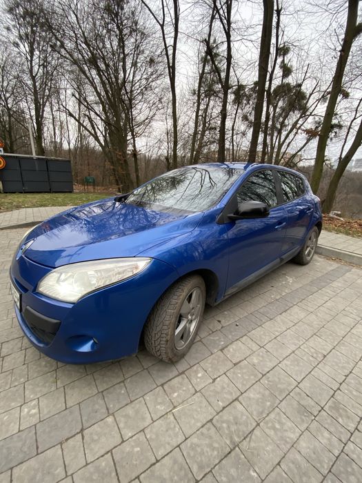 Renault Megan 2011 дизель 1.5 к9к 110кс