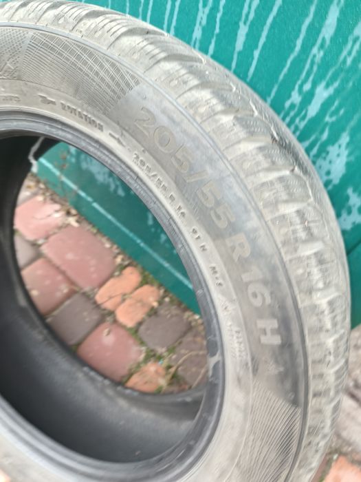 Резина зима 205/55/16 Continental