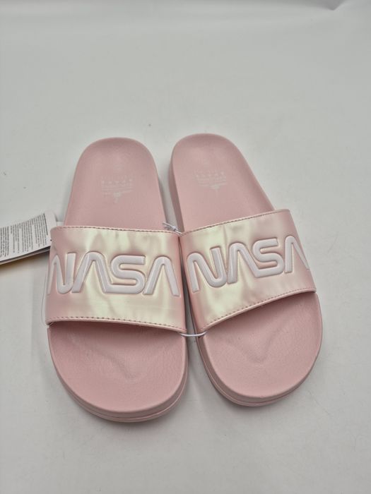 Damskie klapki NASA 40