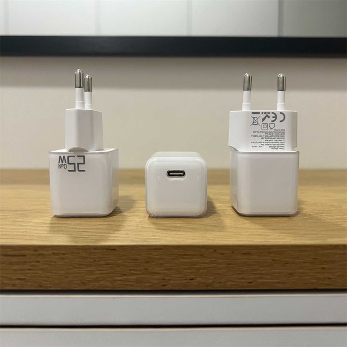 швидка зарядка PD25w PPS 30W GAN 2 mini блок зарядки 25w 30W