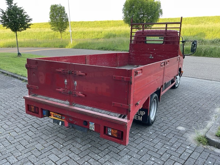 TOYOTA DYNA 150 3.500kg Caixa Aberta Porta Maquinas Excelente Apenas 200.000km ###OPORTUNIDADE###