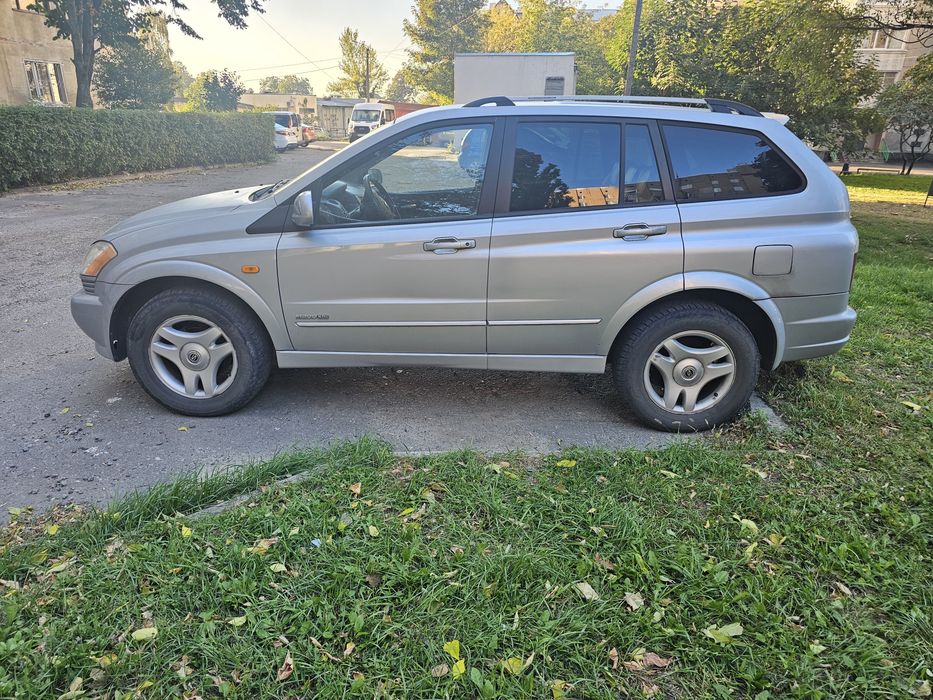 Продам авто Ssangyong для військових