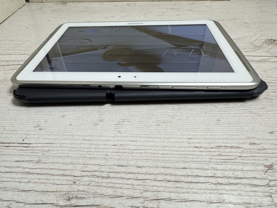 Планшет Samsung Galaxy Note 10.1