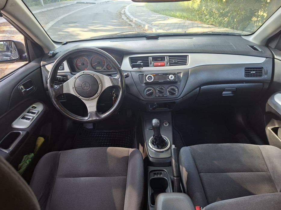 Mitsubishi lancer sport — photo 5