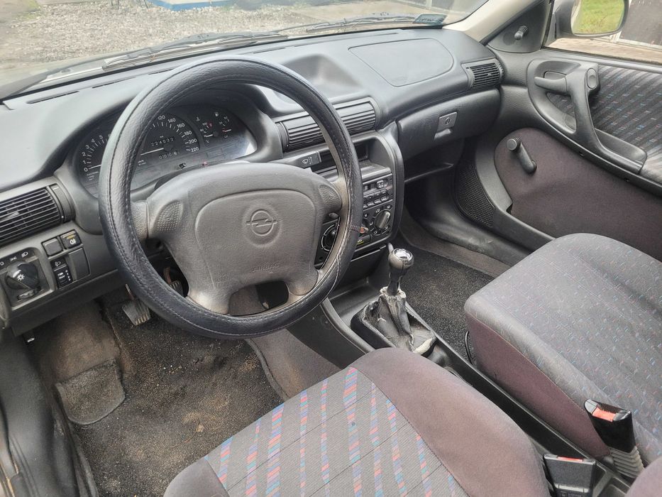 Opel Astra 1.4B 60KM 1996r * prosty samochód na dojazdy * Bydgoszcz ...