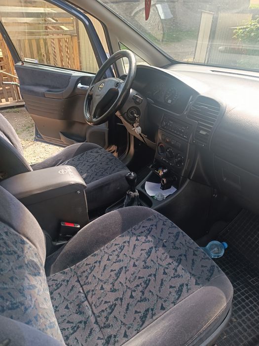 Opel Zafira A 1.8