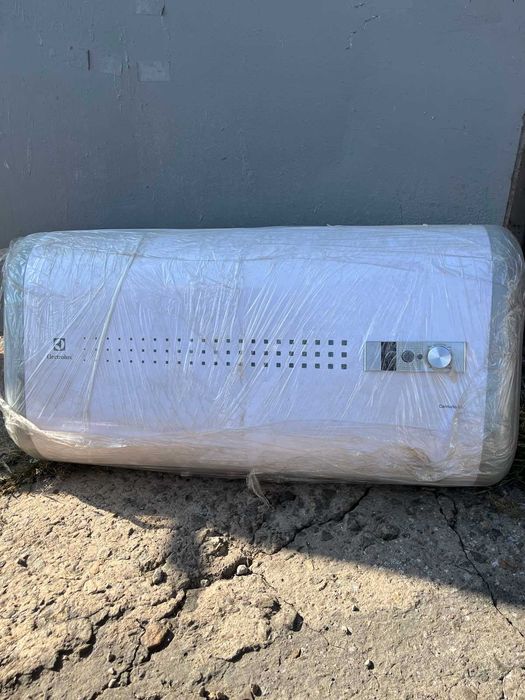 Бойлер Electrolux EWH 80 Centurio DL H