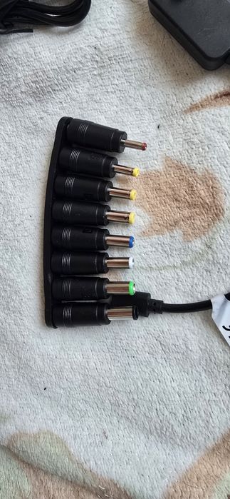 Продам кабель живлення роутера або зарядки ноутбука від повербанку.