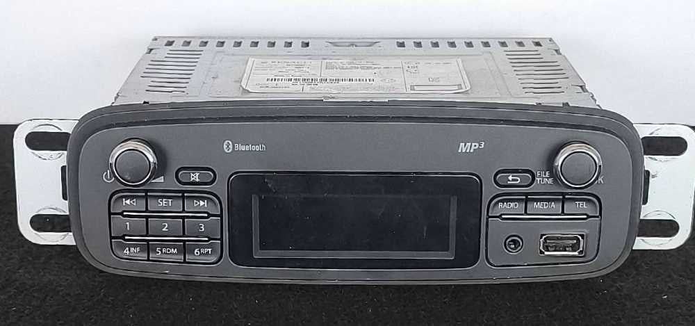 Rádio / Auto Rádio 281152571R - RENAULT CLIO IV