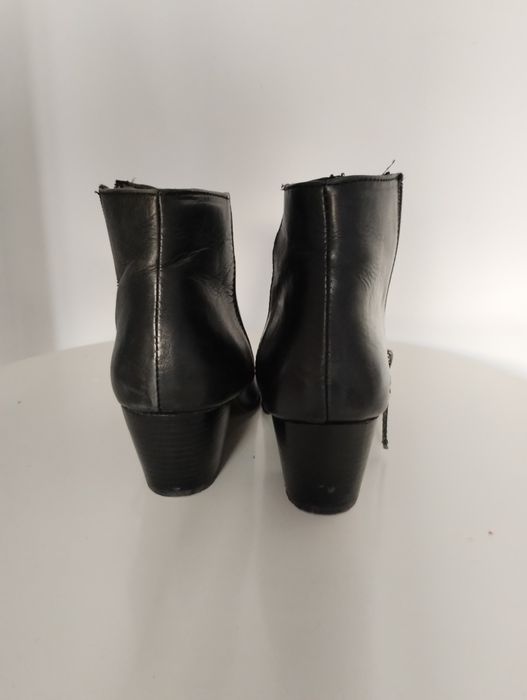 Jones Marita, śliczne botki czarne skóra naturalna 100%