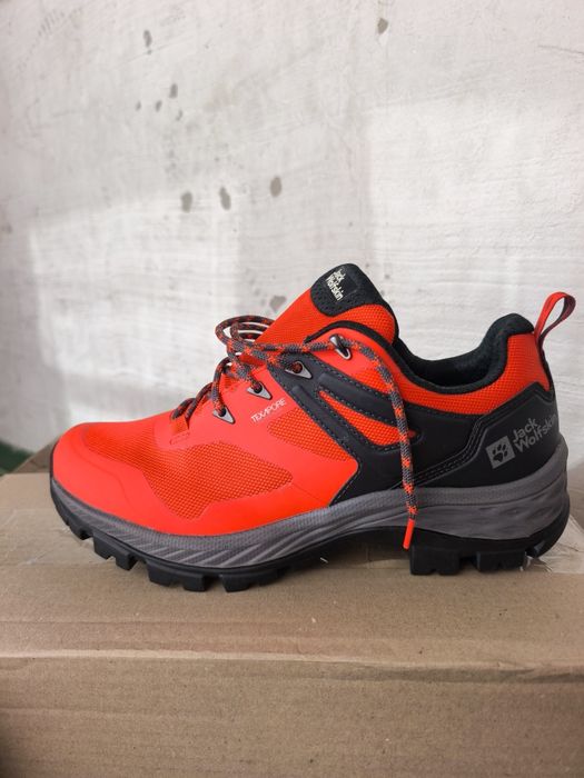 Продам чоловічі черевики Jack Wolfskin  Rebellion   texapore. low