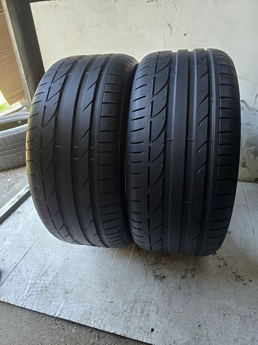 Sprzedam 2 opony 255/40 18" Bridgestone letnie 85% 2022r Runflat