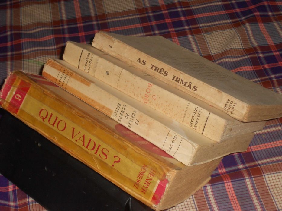 Livros diversos Julio Dinis, Sienkiewicz, Herculano, Castelo Branco