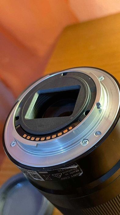 Sony E 55-210 mm F4.5-6.3 OSS (Excelente Estado)