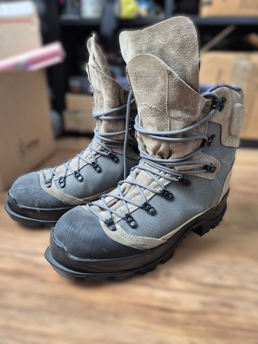 BATES Tora Bora ALPINE BOOT Rozmiar 12R