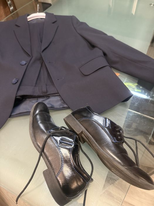 Buty chlopiece do garnituru , wizytowe, lakierowane , komunii rozm 36