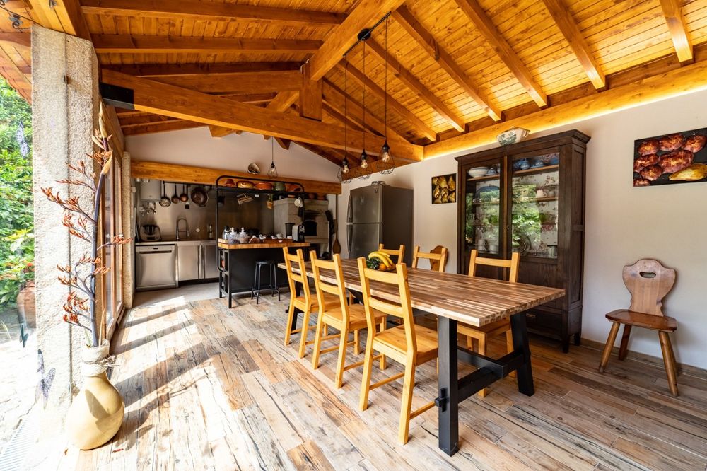 Tampo de madeira (à medida)